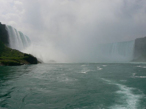 Niagara_Falls_Canadian_Fall.jpg